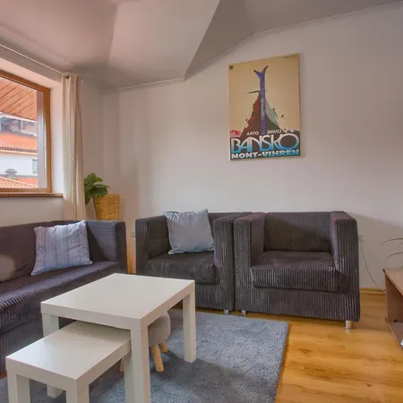 Апартаменти Cedar 2 Bedroom By Flat Mаnager *