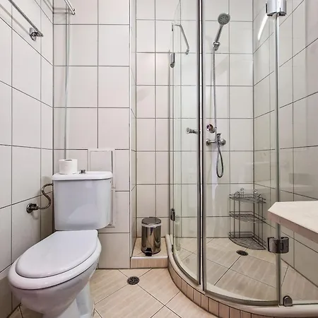 Апартаменти Cedar 2 Bedroom By Flat Mаnager Бансько